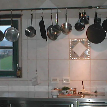 Antico-borgo-le-torricelle-grosses-haus بيت للعطل