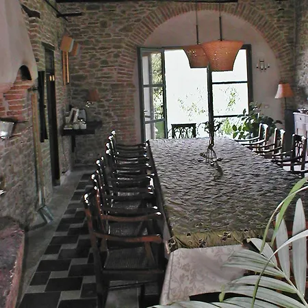 Antico-borgo-le-torricelle-grosses-haus * Piandimeleto