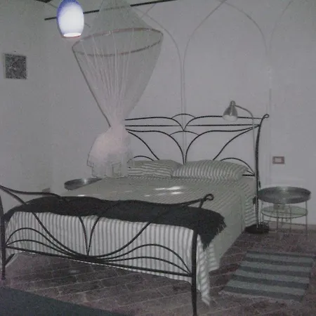 Antico-borgo-le-torricelle-grosses-haus