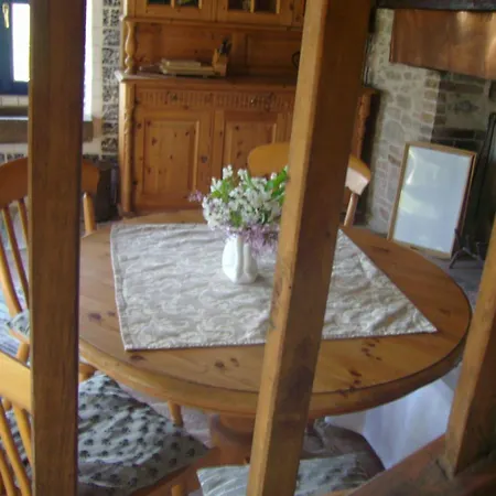 Antico-borgo-le-torricelle-grosses-haus *